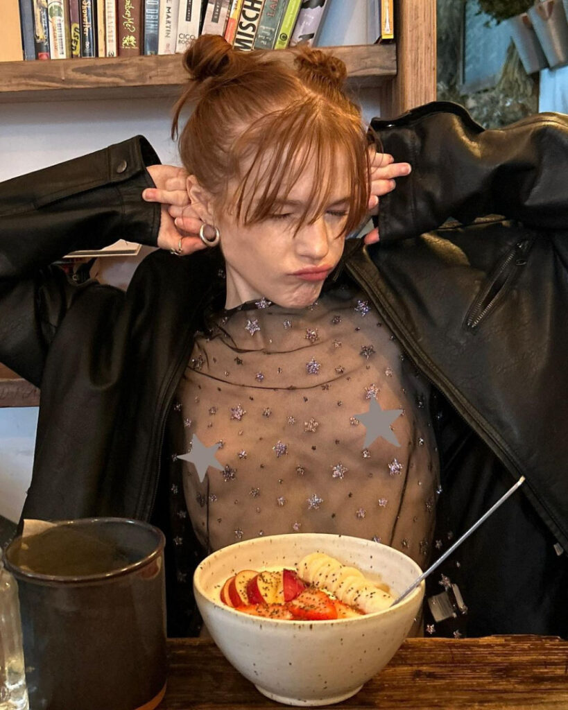 Instagram – Petite – Teen – Riley Rodriguez rileyrodriguezz – Nude