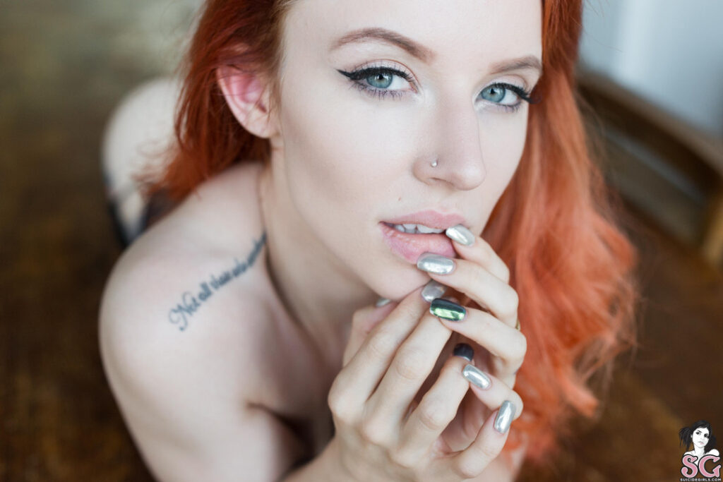 OnlyFans – Rougue Suicide – Hircine – Pun Queen – hircinespaw – Nude