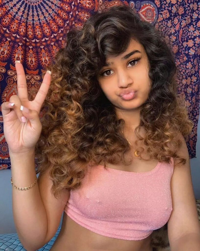 Instagram – ruhana_x / angelruhanakhanam – Nude