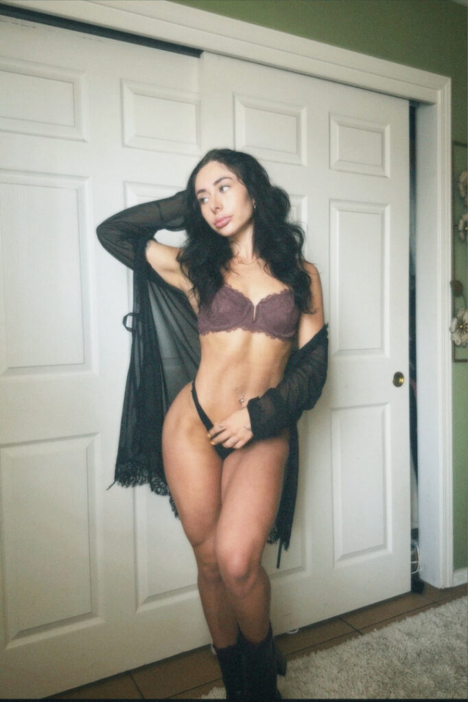 OnlyFans – Samyra Zane – minimyraa – mmyraa – Nude