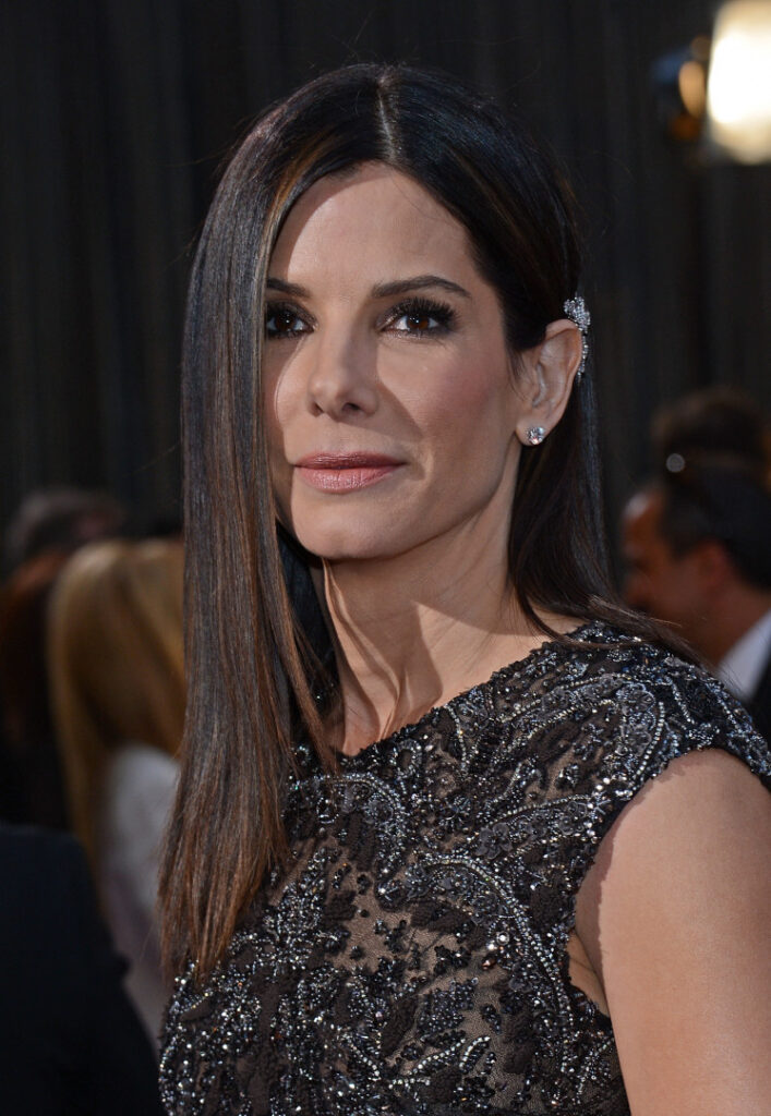 Celeb – Sandra Bullock – Nude