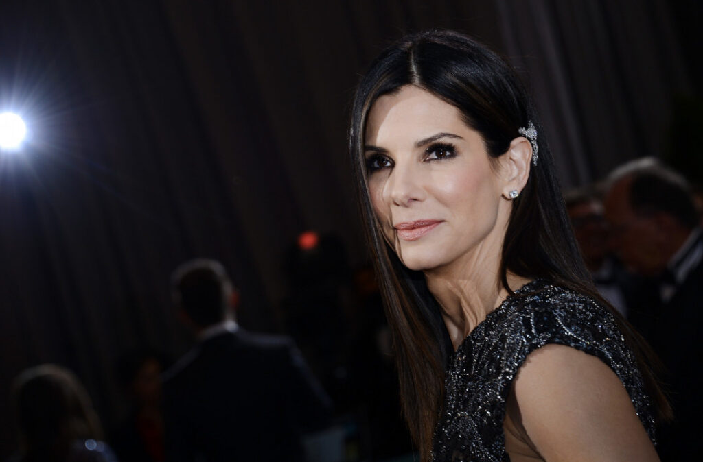 Celeb – Sandra Bullock – Nude