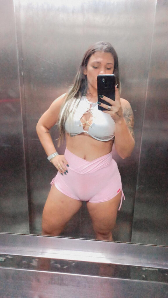 Brazil – OnlyFans – Santinha / Santinhacf – Nude