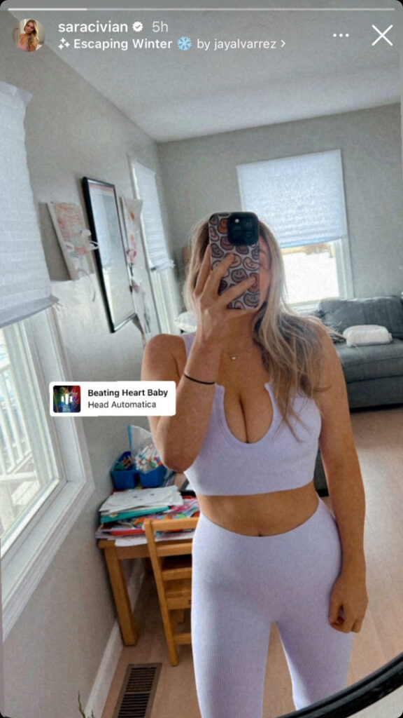 Instagram – Sara Civian – Nude Leaks