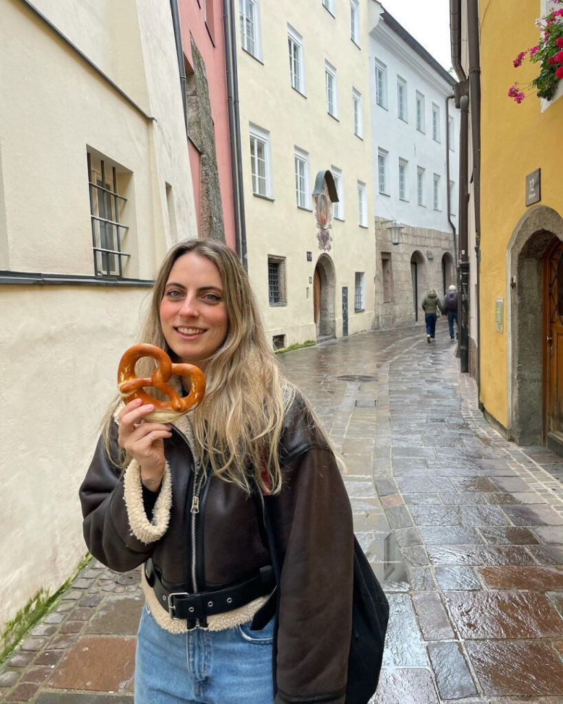 Youtube – Seerasan / Sarah from Toyko Creative – Nude Leaks