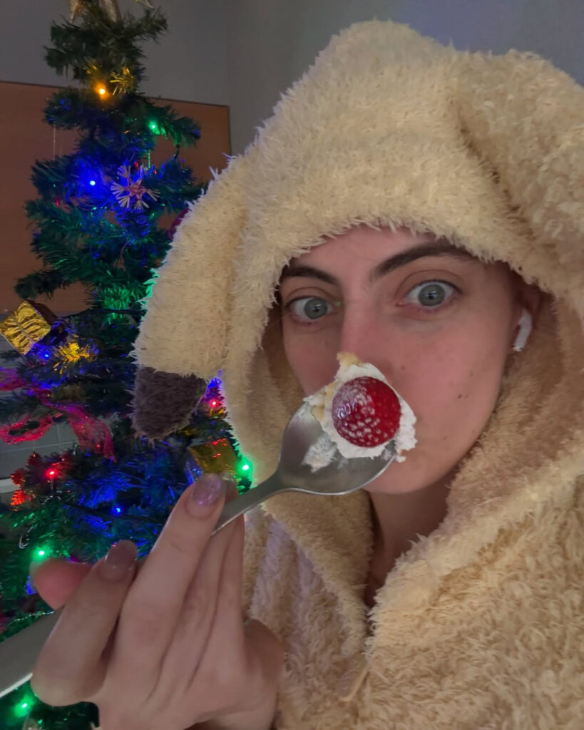 Youtube – Seerasan / Sarah from Toyko Creative – Nude Leaks