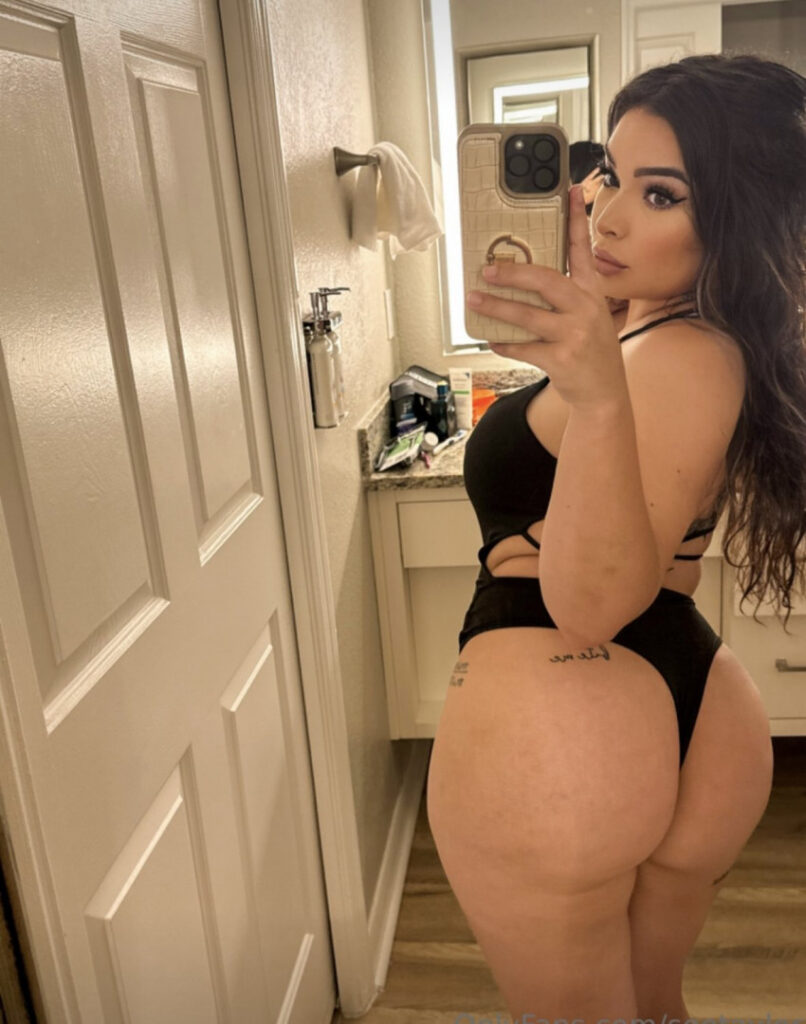 OnlyFans – Instagram – Latina – seetaylorrr – Nude