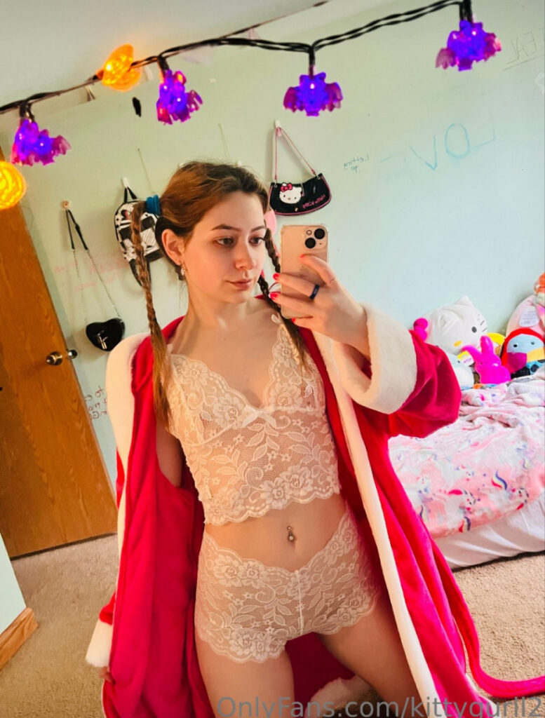 OnlyFans – TikTok – Selena | selenaxoxo | kitten_boo21 | kittygurll2 – Nude