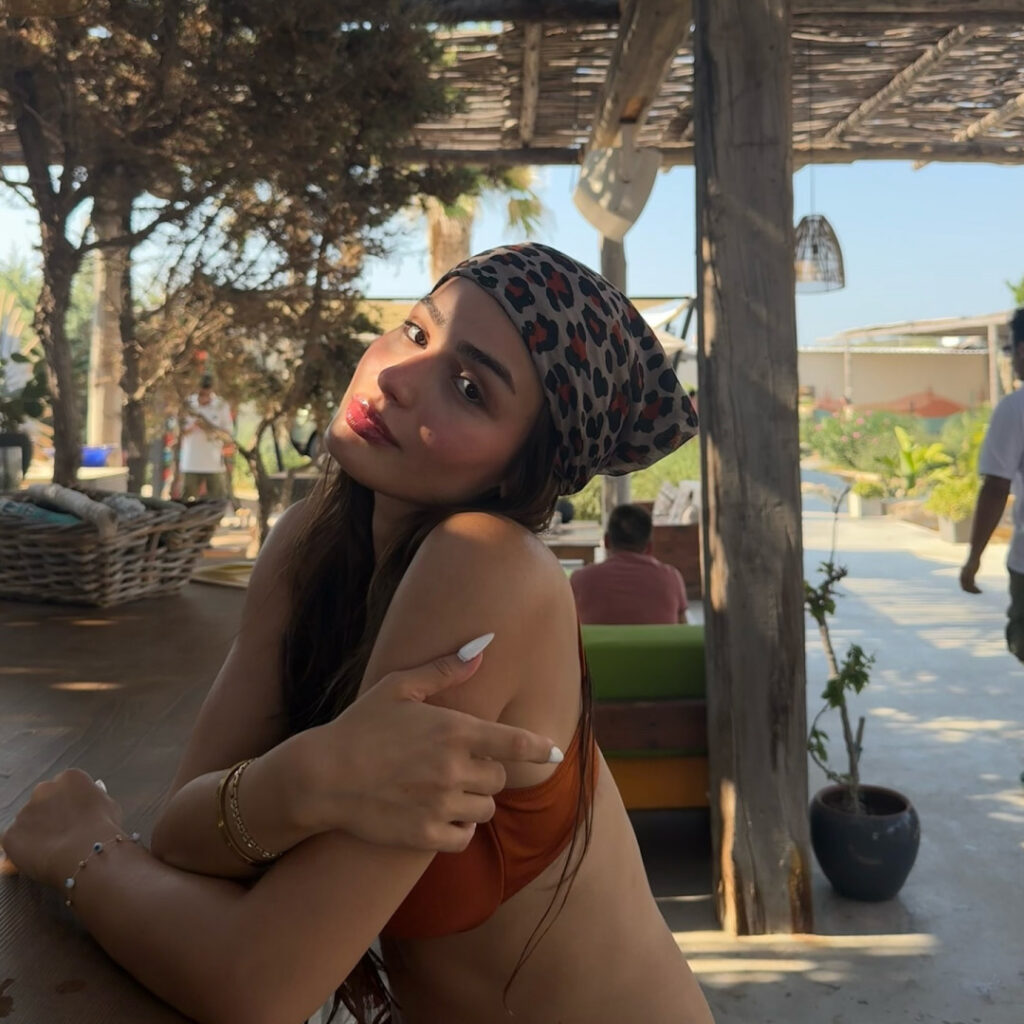 TikTok – Instagram – selinhayat.0 / selinhayaat – Nude Leaks