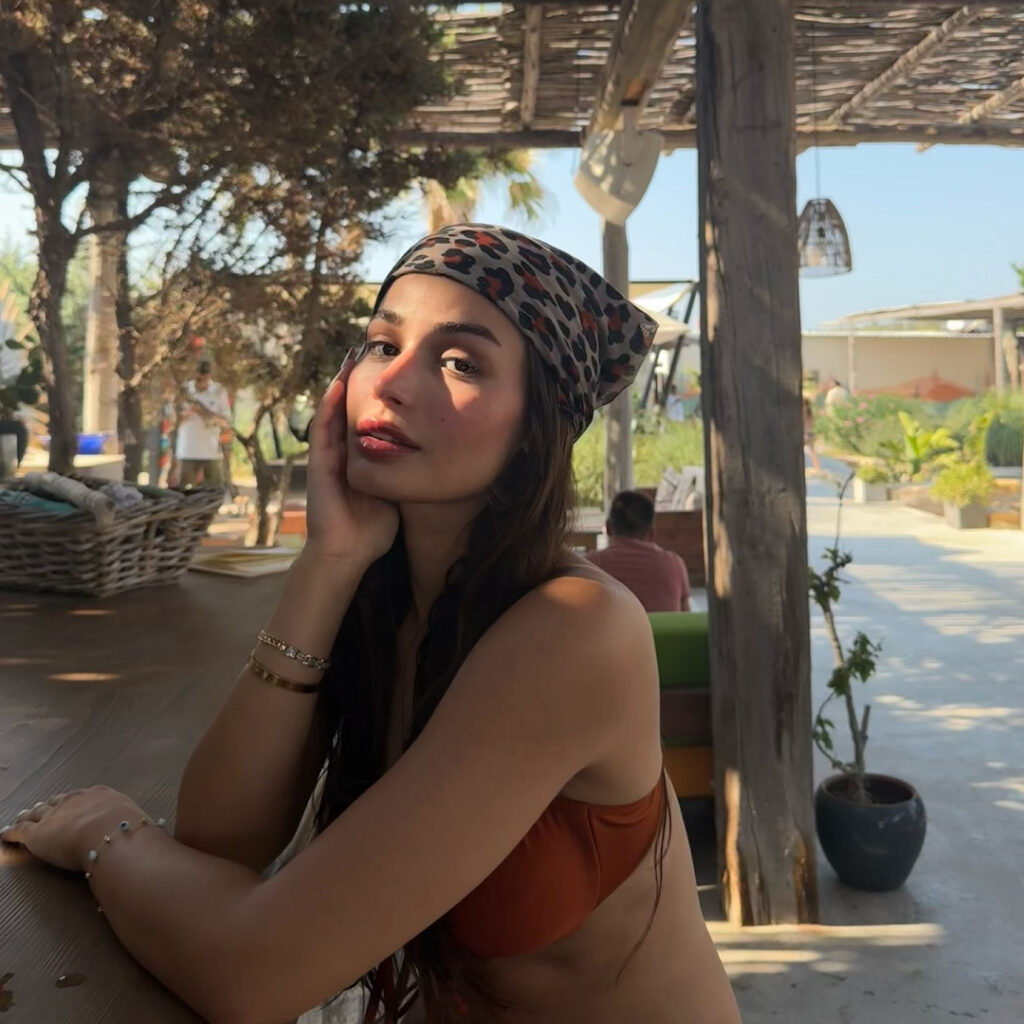 TikTok – Instagram – selinhayat.0 / selinhayaat – Nude Leaks