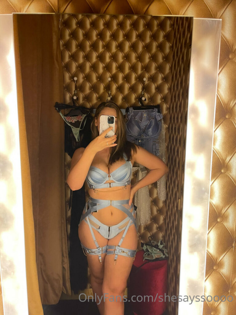 OnlyFans – TikTok – Shesayssooo / cassvalzacchi – Nude