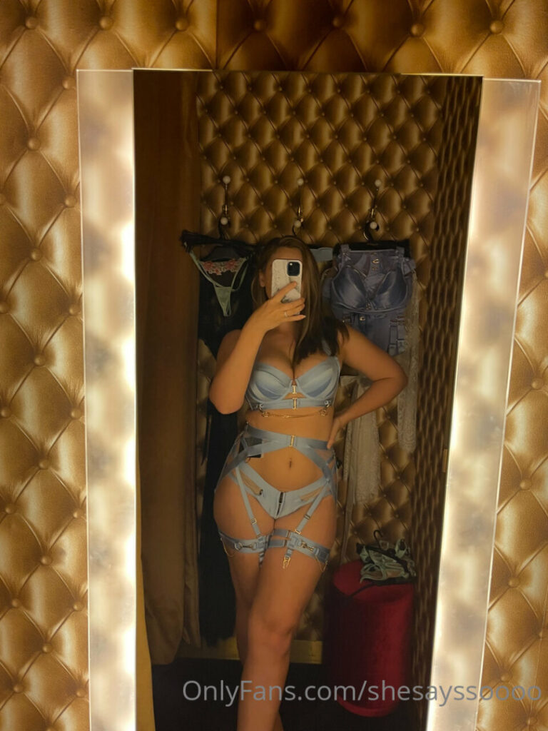 OnlyFans – TikTok – Shesayssooo / cassvalzacchi – Nude