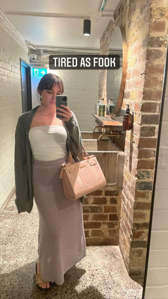 Instagram – T H I C C – Shutupmichaelaa – Nude