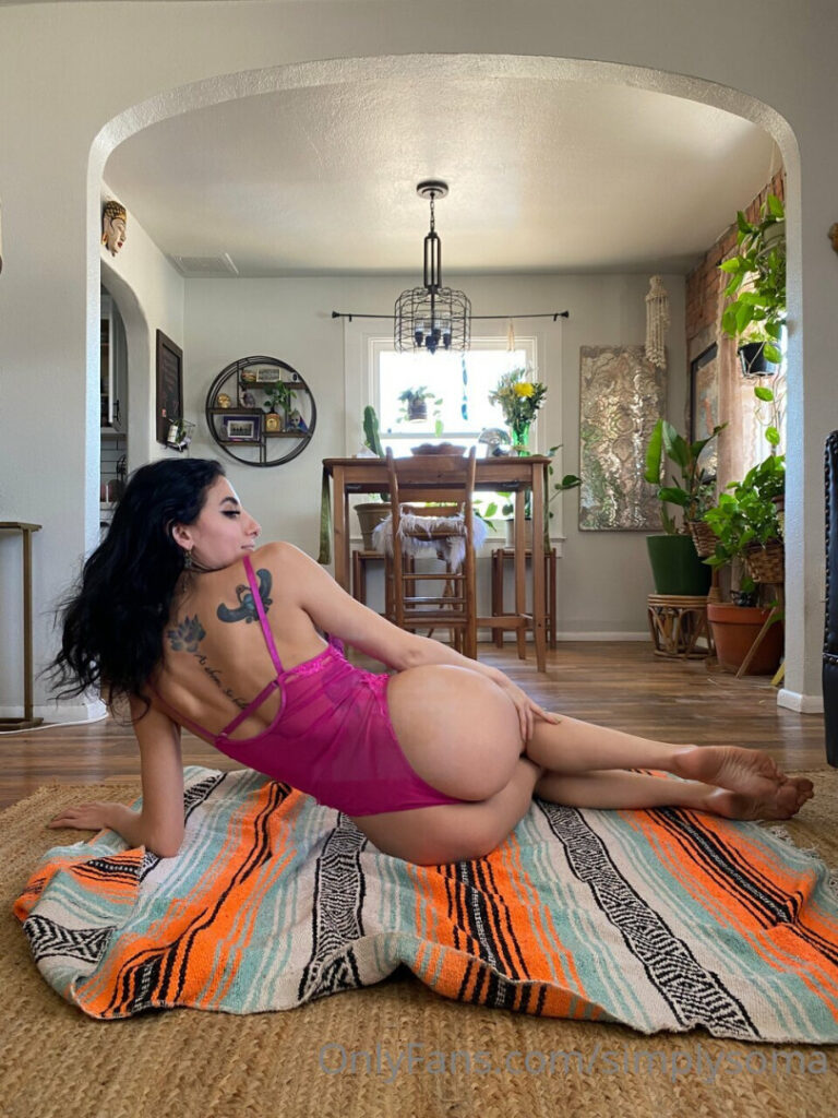 OnlyFans – TikTok – Instagram – Simply Soma / simplysoma – Nude