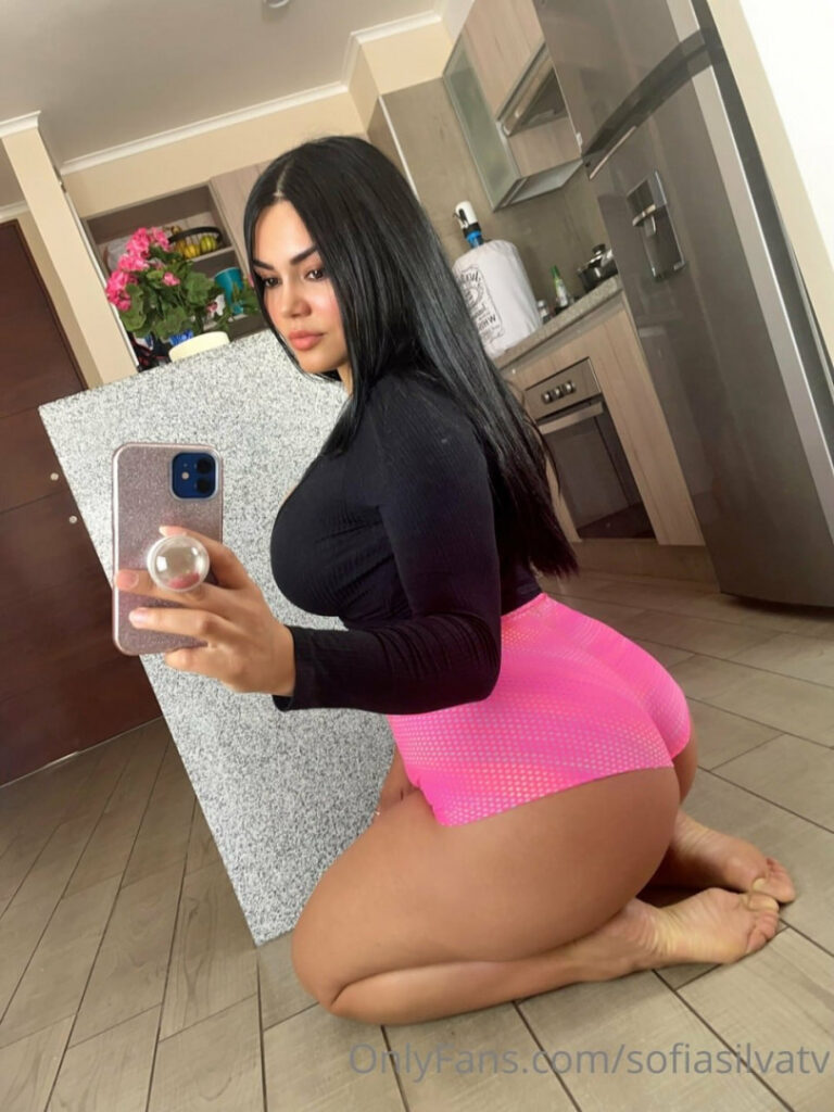 OnlyFans – MILF – Latina – Sofia Silva – Nude