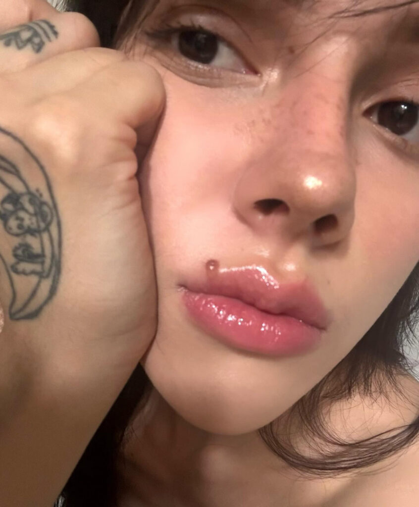 Instagram – Latina – Sofiaatreides – Nude