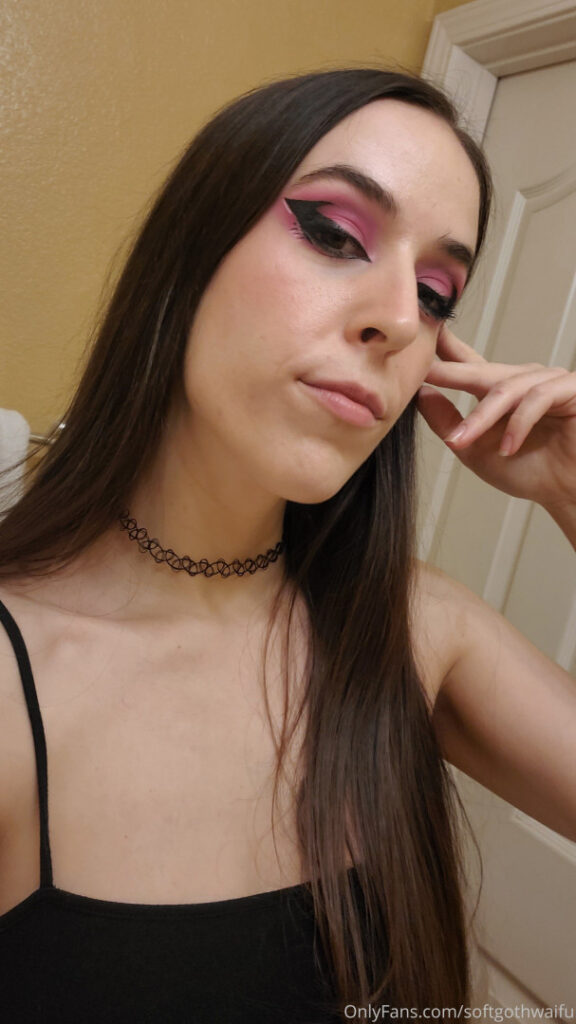 OnlyFans – softgothwaifu – Nude