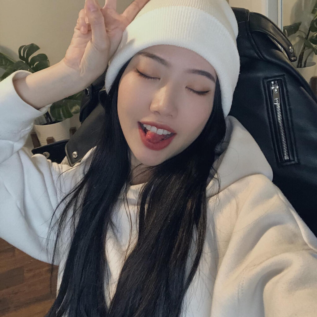 Twitch – Petite – Asian – Sojyoo – Nude