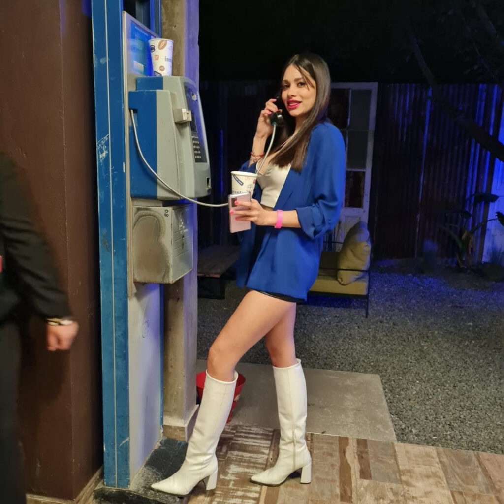 Instagram – Sol Abelleira – Nude