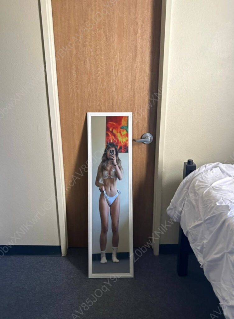 sophia.frutos – Nude