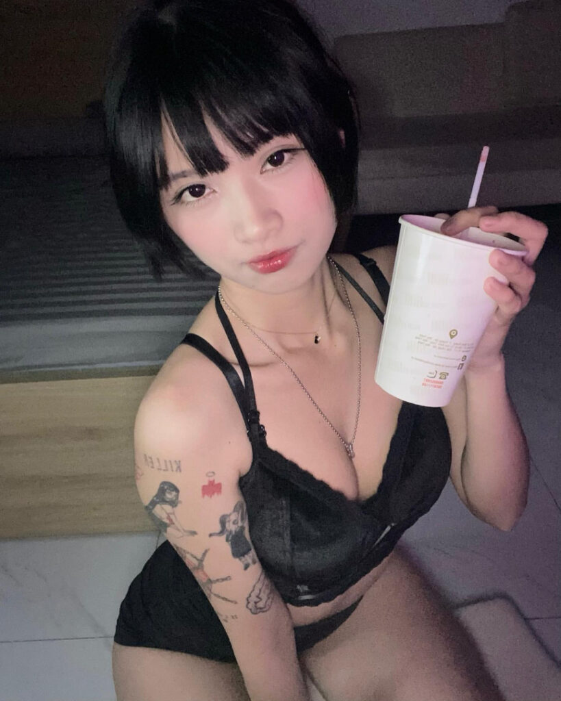 Instagram – Asian – sorrylylyy – Nude