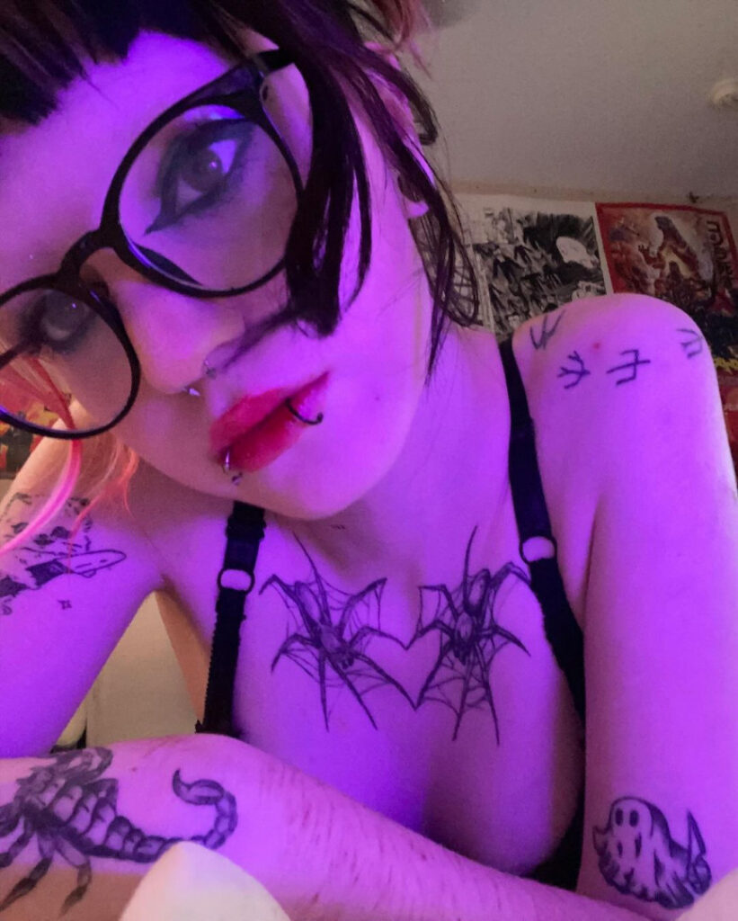 OnlyFans – spookypuppyy spookyhomicide – Nude