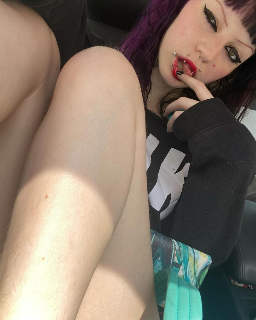 OnlyFans – spookypuppyy spookyhomicide – Nude