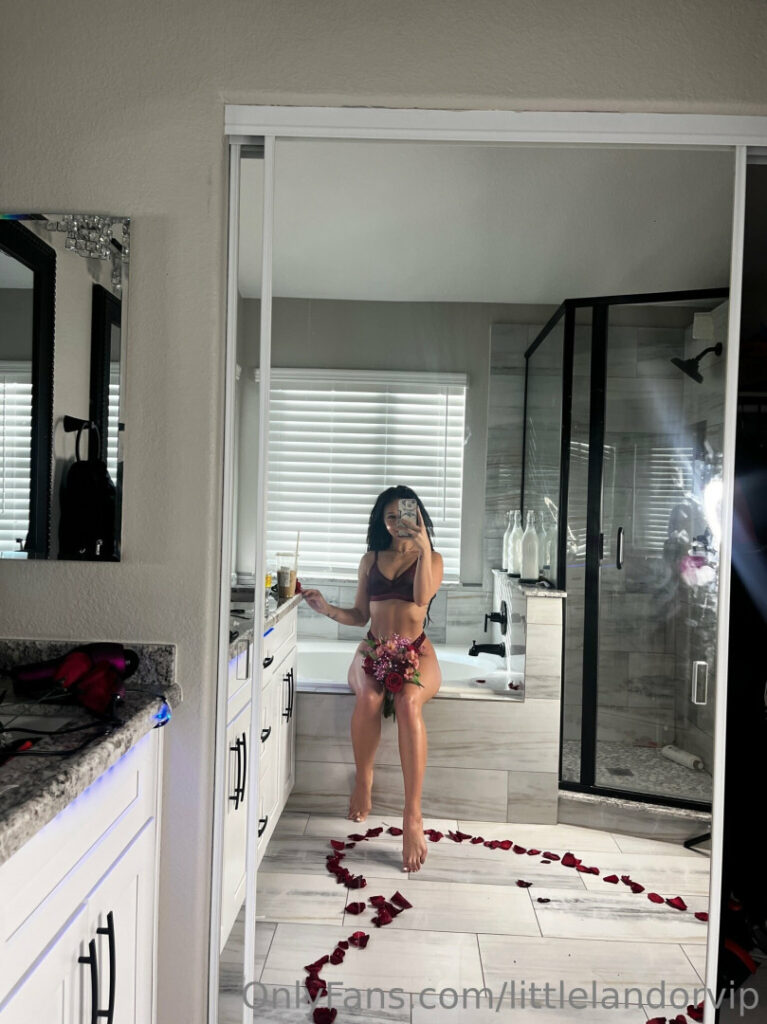 TikTok – Instagram – Stephanie Landor – stephlandor – Nude