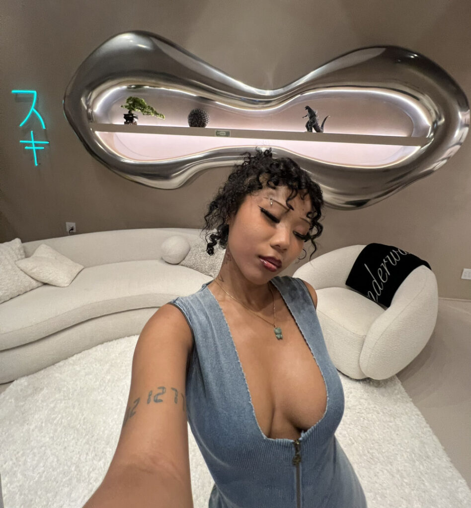 OnlyFans – Sukibaby – Nude