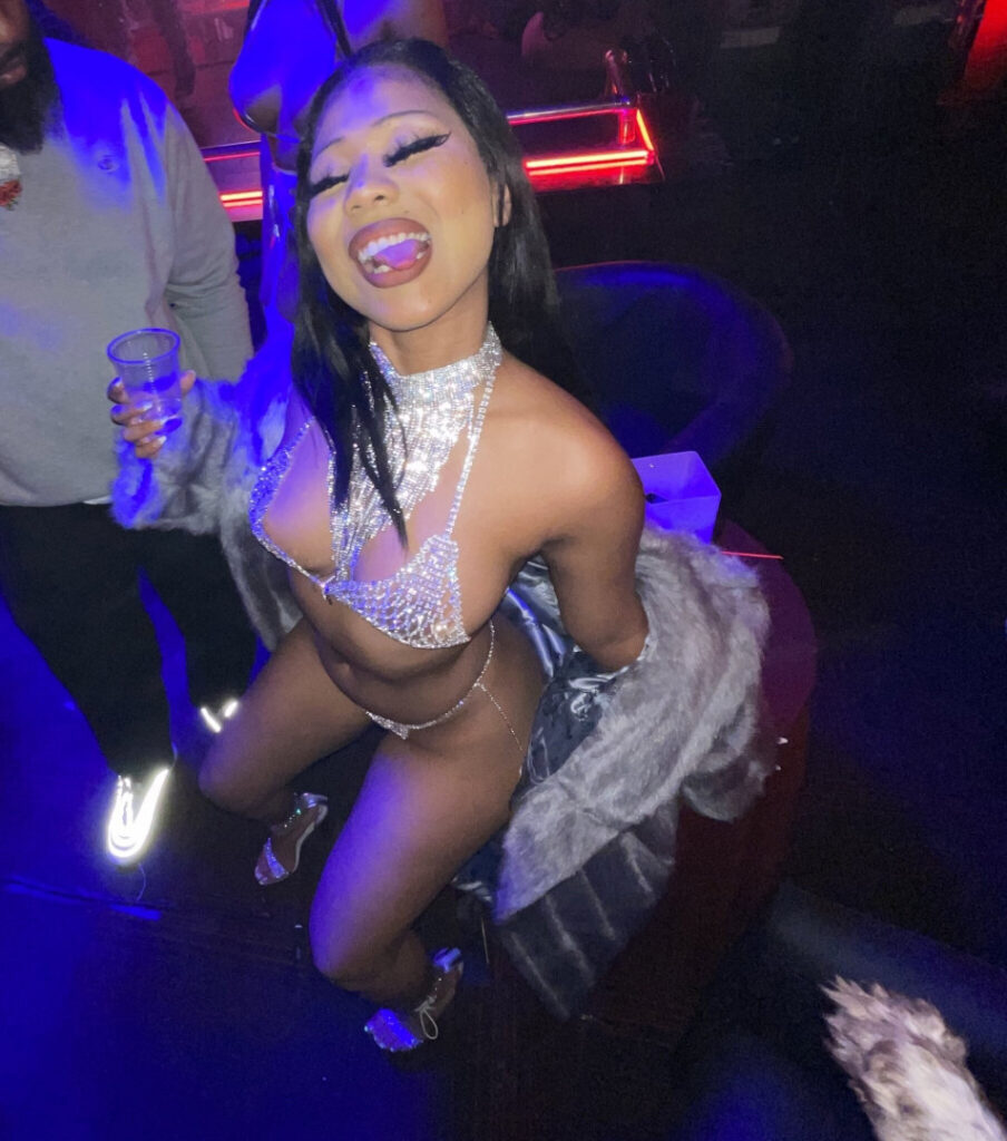 OnlyFans – Sukibaby – Nude