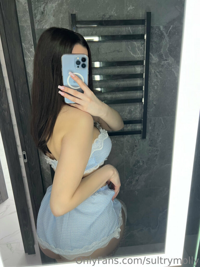 OnlyFans – Teen – sultrymolly / mollytales / sultrymollyof / Molly – Nude