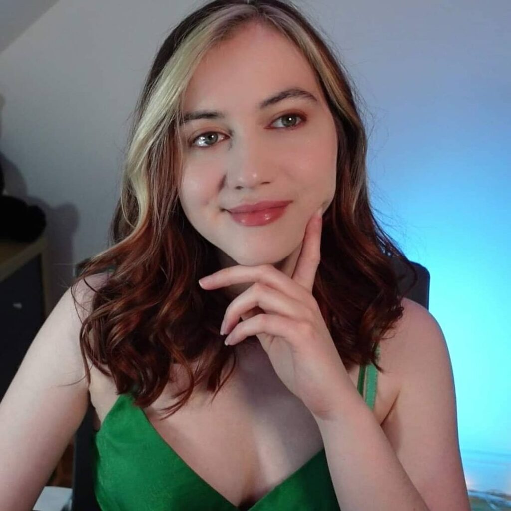 Youtube – Symbalily – Nude Leaks