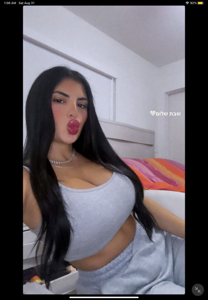 TikTok – Tairben98 – Nude Leaks