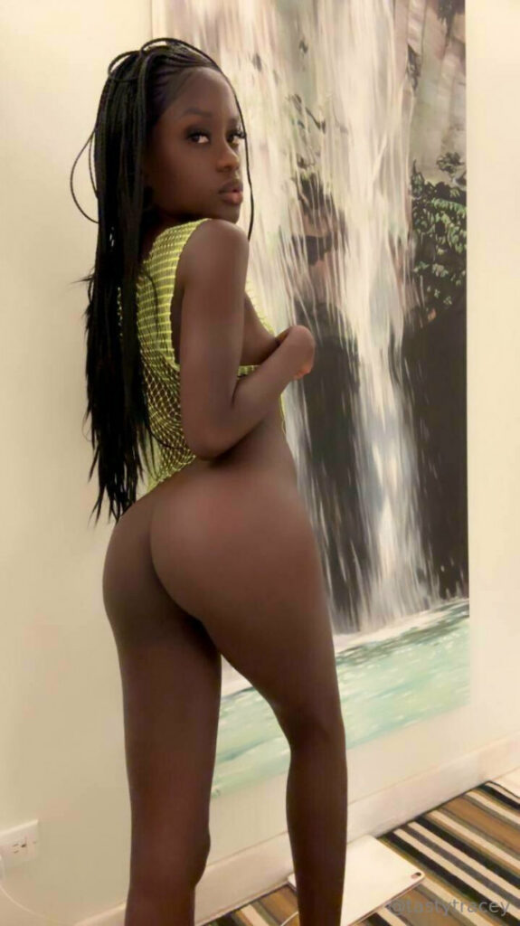 OnlyFans – Ebony – tastytracey18 / PETITEDOLLL19 / PETITE DOLL / Traceycindyxxx – Nude