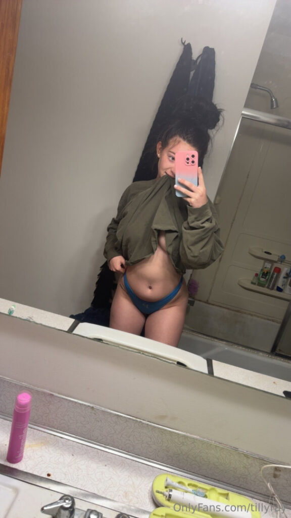 OnlyFans – Instagram – tbabyy17 – Nude