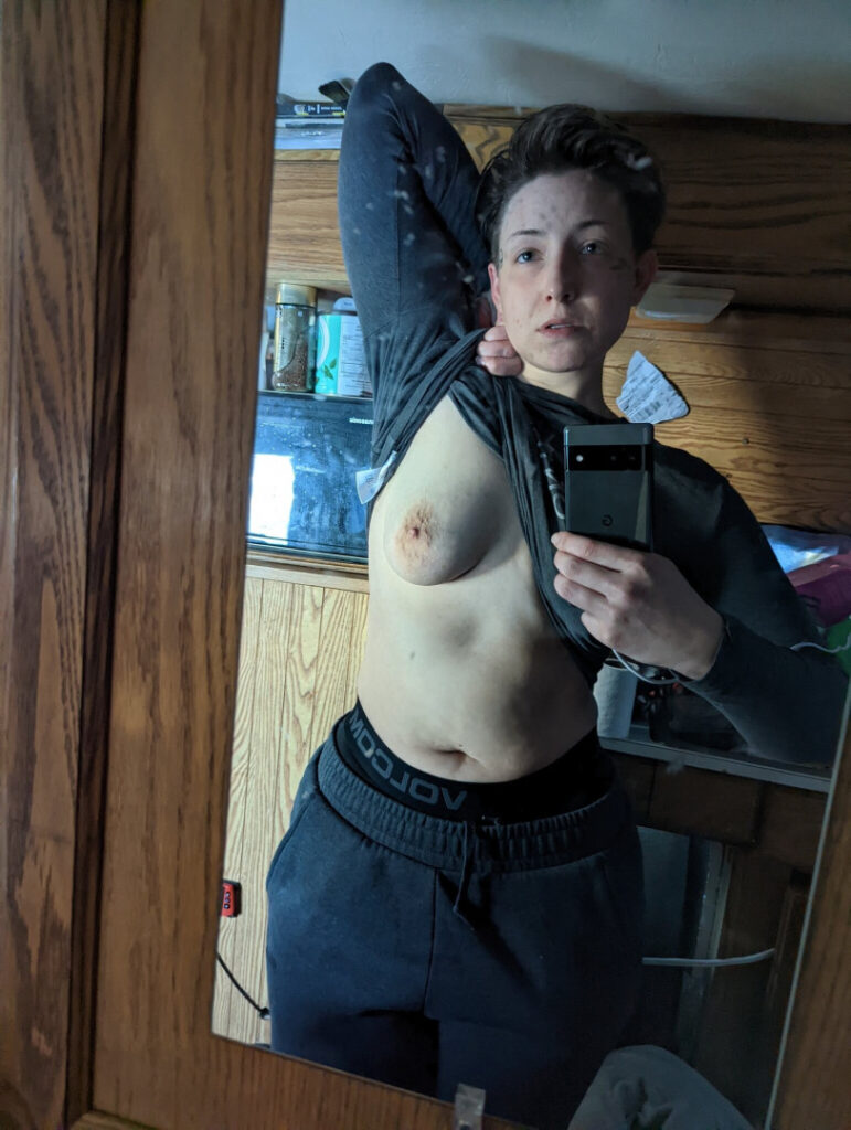 OnlyFans – thecaptaincanuckofficial – Nude