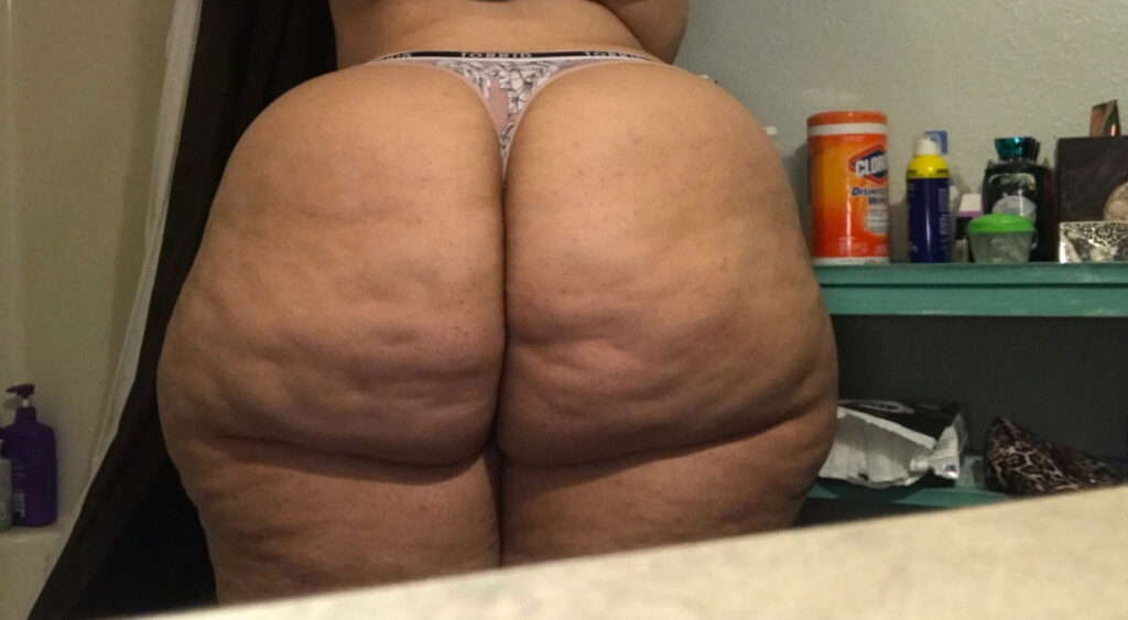 OnlyFans – BBW – T H I C C – Thicckhloe / Thicckhloe91 / thicckhloe / Khloe – Nude Leaks