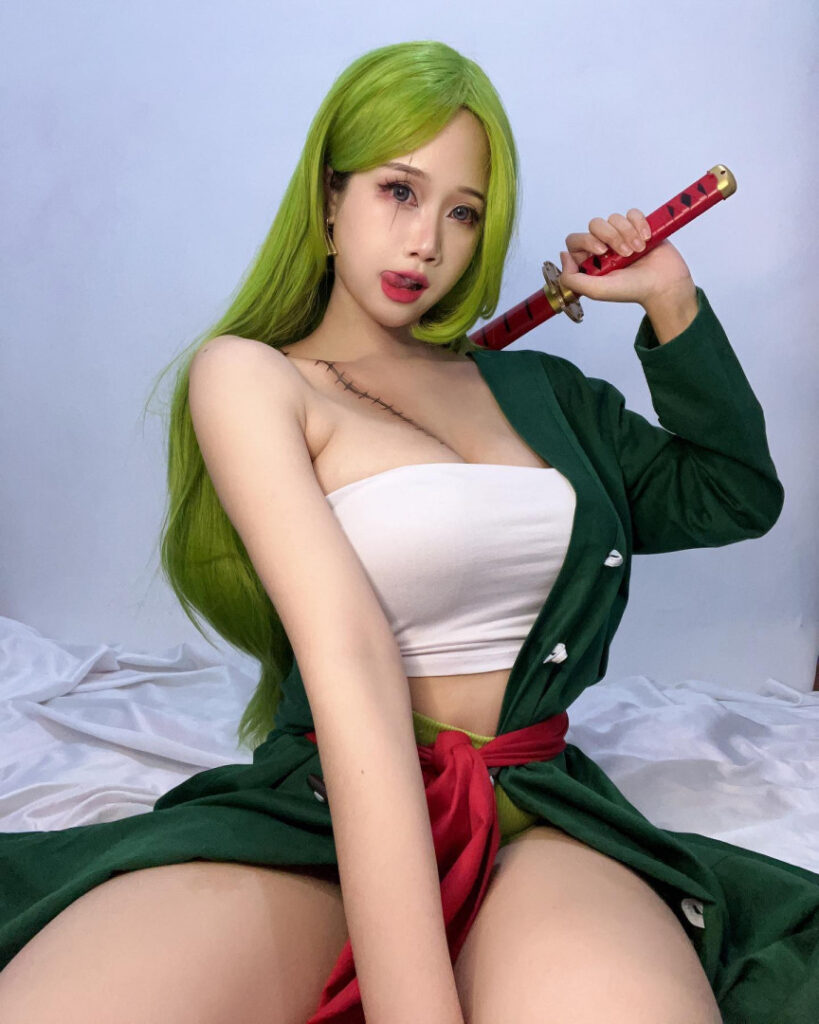 Instagram – Cosplay – Indonesian – Tiara lova – Nude