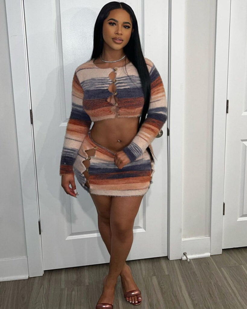 Instagram – Toni Cheri – Nude