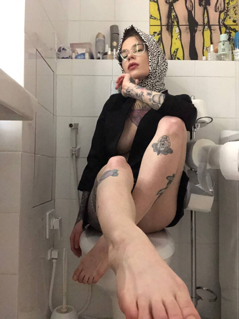 Fansly – Tory Inve – Nude Leaks