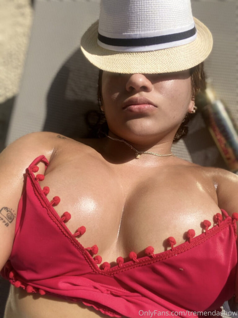 OnlyFans – tremendashow / Dailyn Montanez – Nude