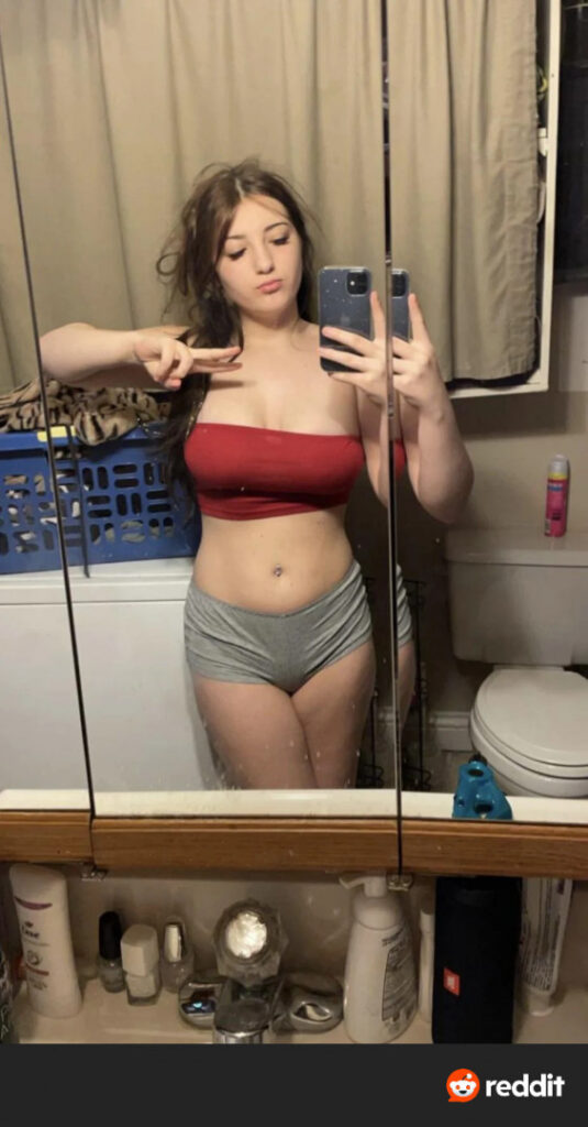 Instagram – Reddit – Teen – urfavashh – Nude Leaks