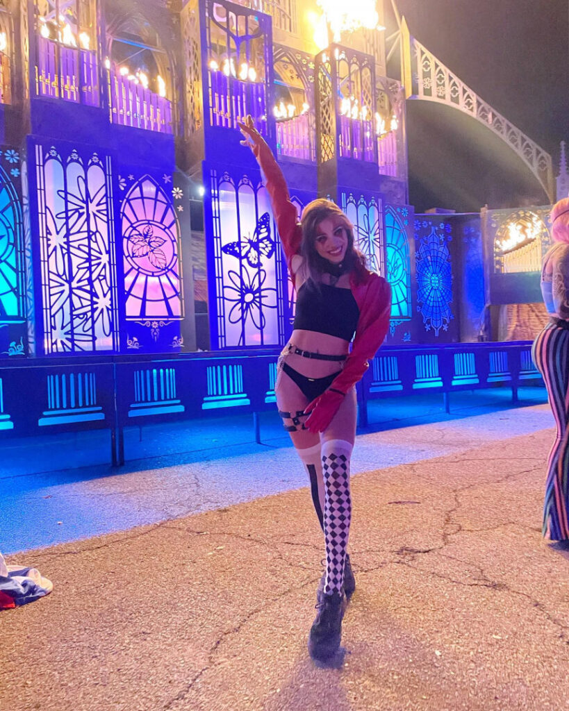 Instagram – Valentina Acosta / Vofvadi – Nude