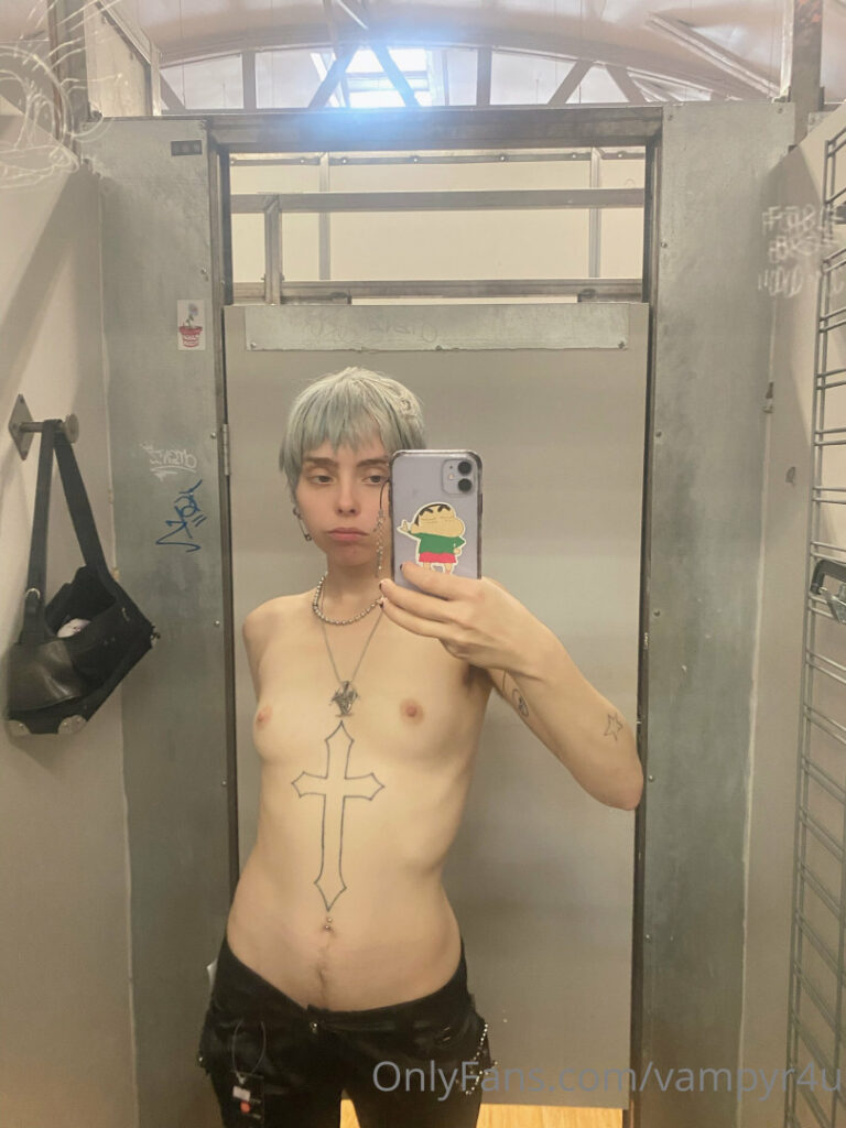 OnlyFans – ⠀X⠀ – Trans – FtM – vampyr4u  vampy – Nude Leaks