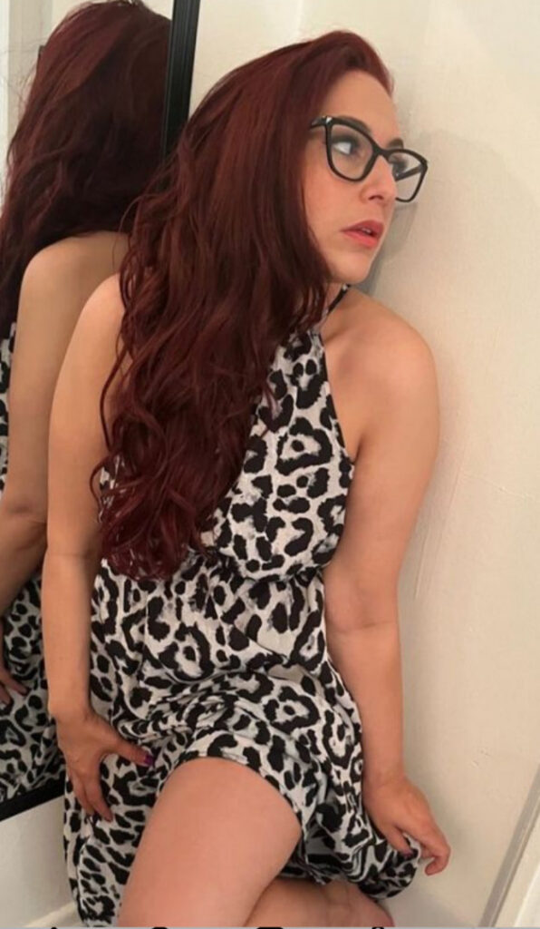 Celeb – Veda Scott – Nude