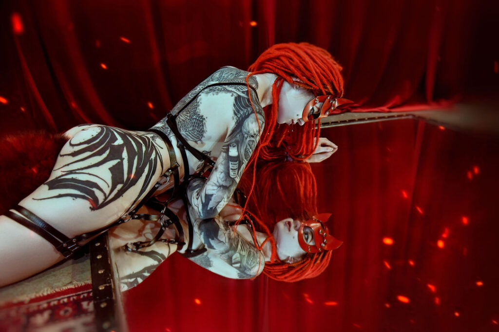 Suicide Girls – Fansly – Vera Faith(Red_Faith)(Redd) – Nude