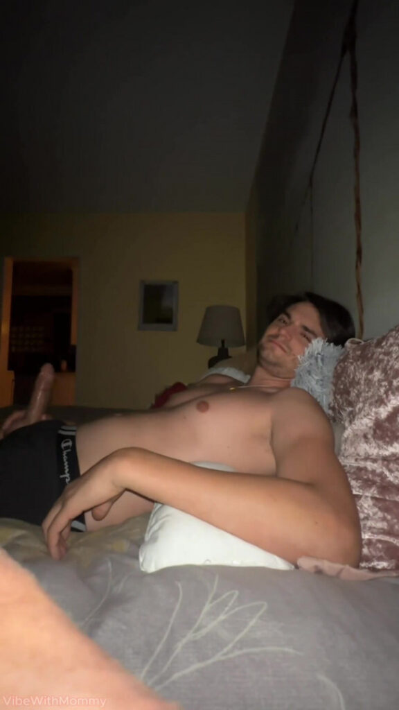 OnlyFans – MILF – VibeWithMommy – Nude