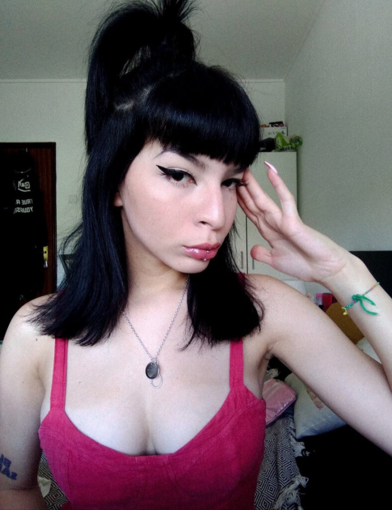 Pedido BR – OnlyFans – vickiggarcia / heavique – Nude Leaks