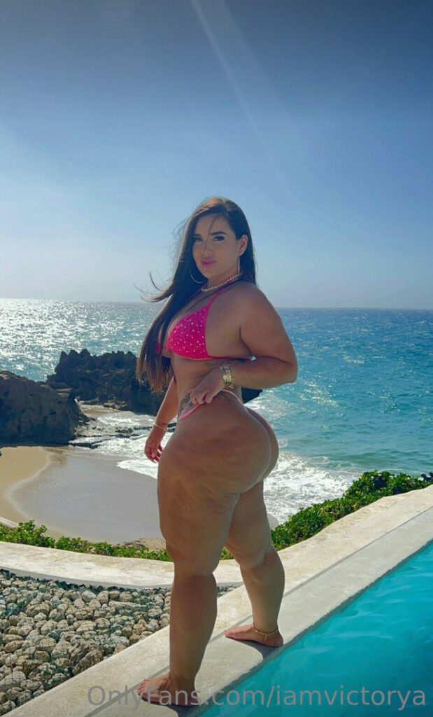 OnlyFans – BBW – T H I C C – VictoryaXO | iamvictoryaa – Nude