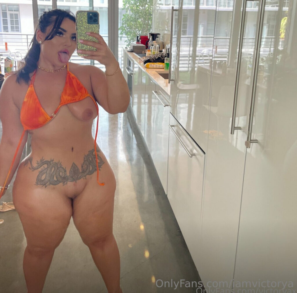 OnlyFans – BBW – T H I C C – VictoryaXO | iamvictoryaa – Nude